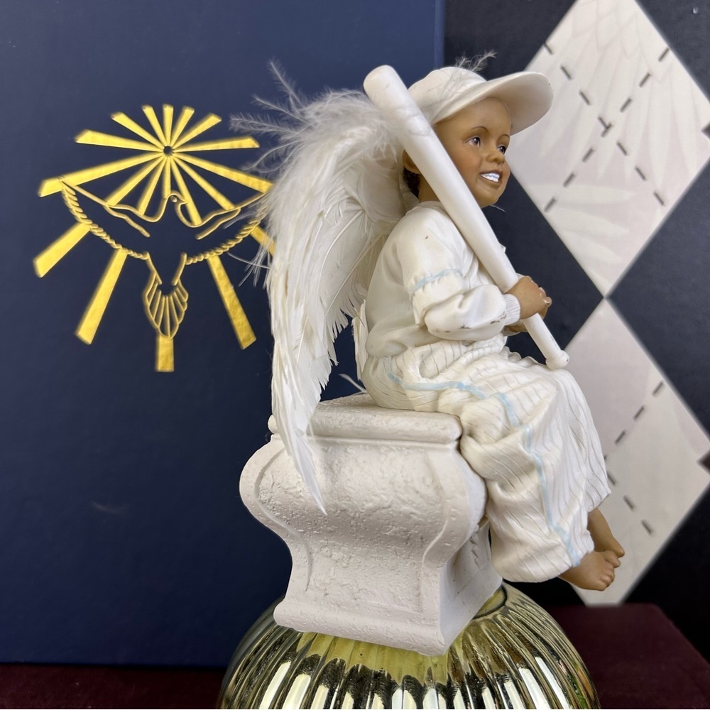 Sweet Child Angel Baseball Figurine Sculpture Whimsical Décor Collectible Rare - Picture 8 of 17
